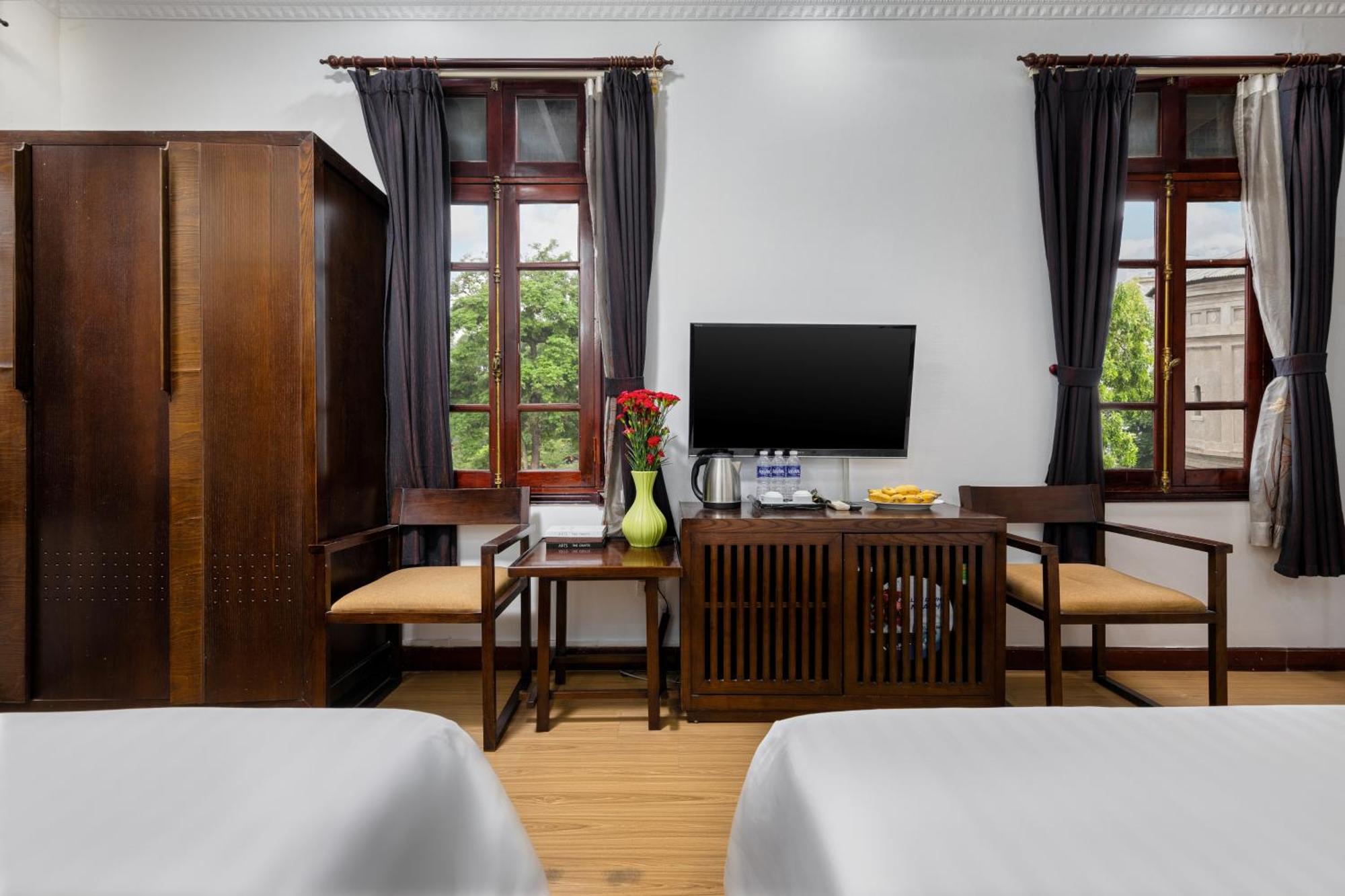Posh Boutique Hotel 3*